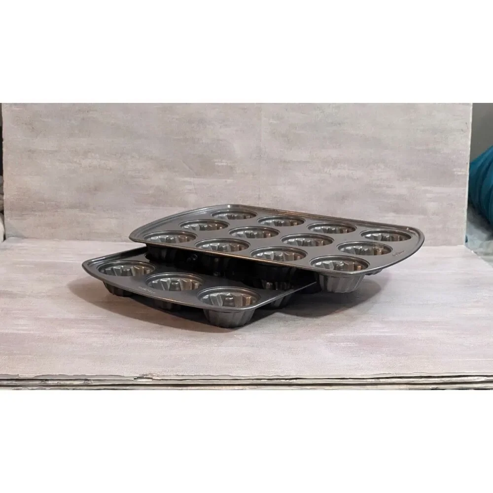2 Wilton 12-cavity bundt - mini fluted tube pans